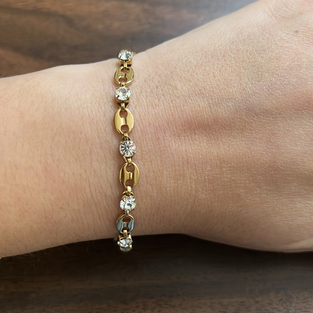 Gold plated stainless steel mariner chain bracelet with stones - Picture 2 of 4